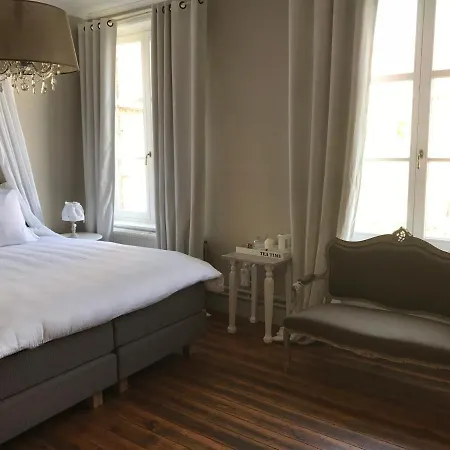 Le Cloitre St Joseph 4* Messines
