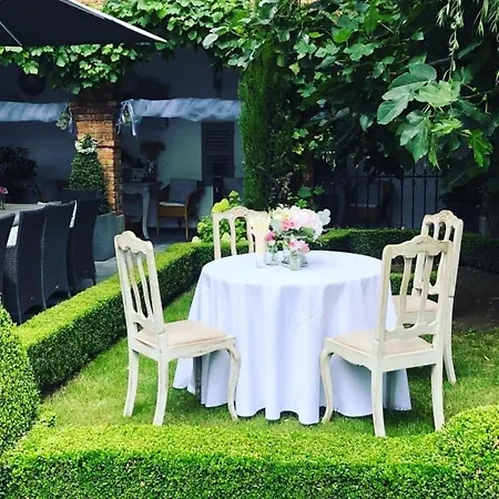 Bed & Breakfast Le Cloitre St Joseph