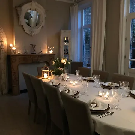 Le Cloitre St Joseph 4* Messines