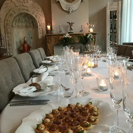 Bed & Breakfast Le Cloitre St Joseph 4*